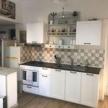 Ferienwohnung Mami In Centro Lido di Ostia Exterior foto