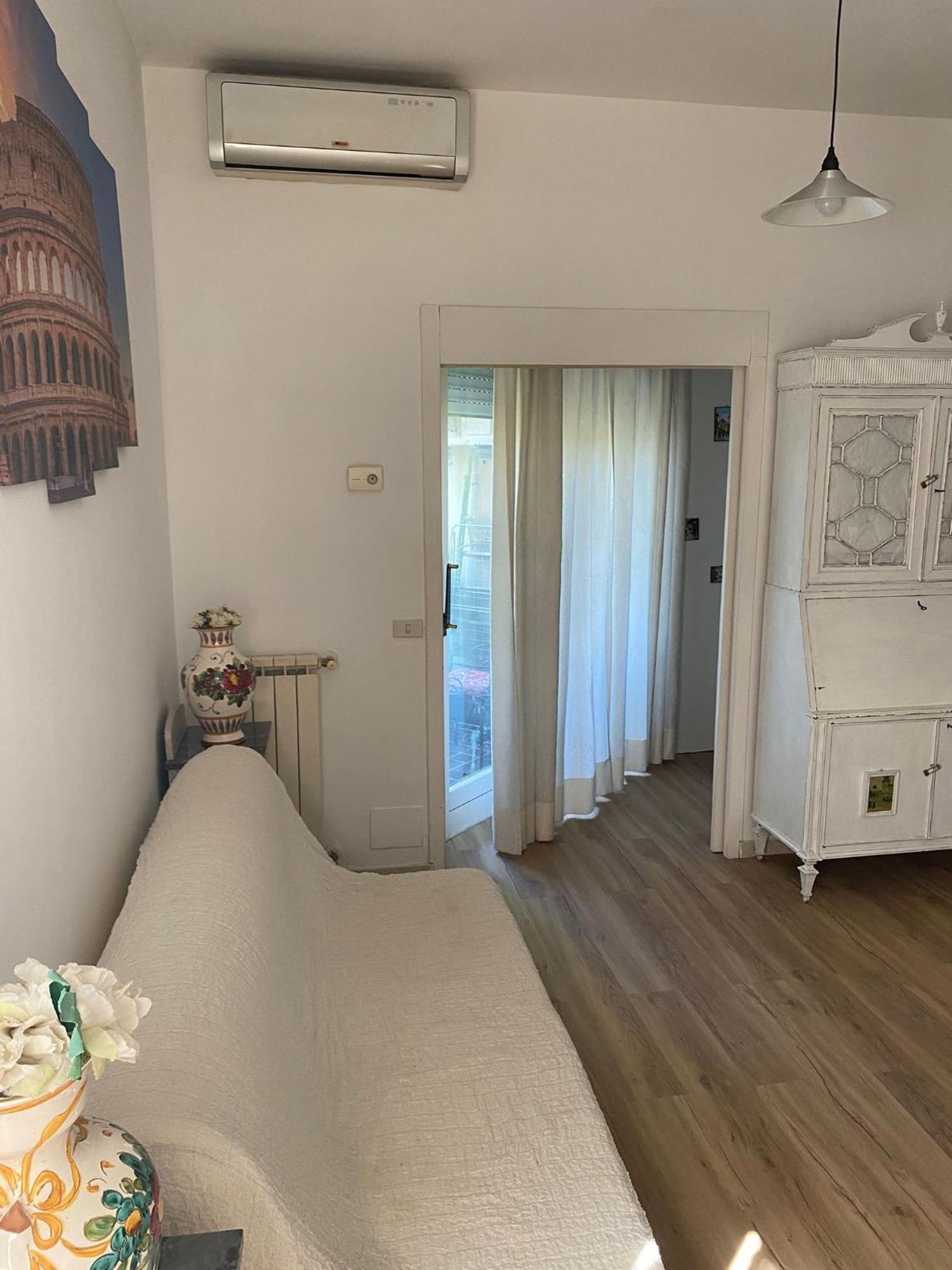 Ferienwohnung Mami In Centro Lido di Ostia Exterior foto